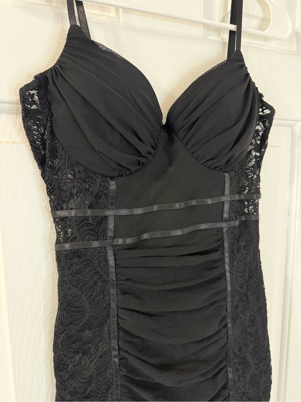 PRIVY Black Lace Ruched Corset Style Bodycon Mini Dress M